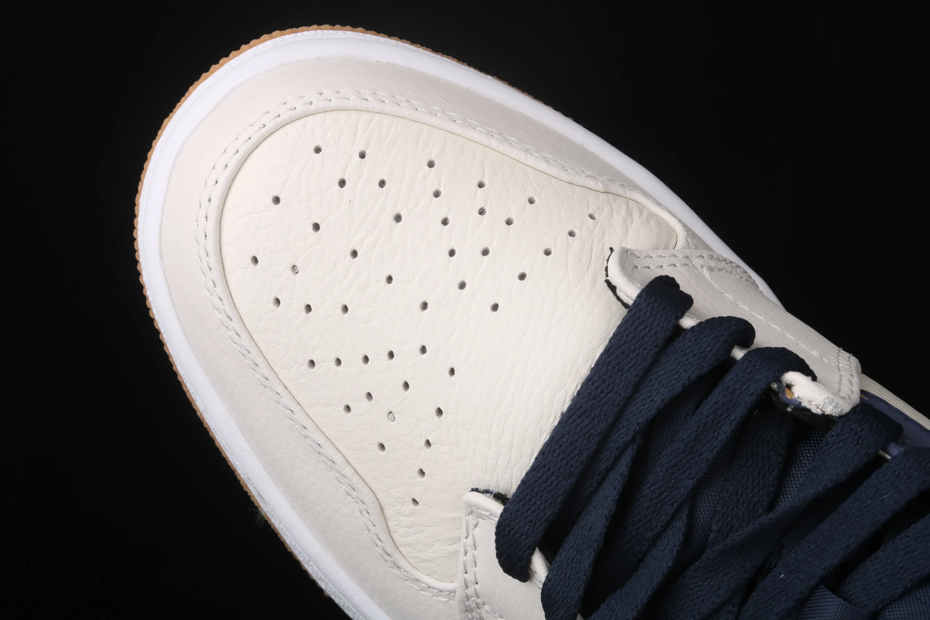 All categories Air Jordan Jordan series basketball shoes Air Jordan 1 Mid Air Jordan 1 Mid AJ1 Joe 1 mid-top raw rubber beige basketball shoes AH6342-104
